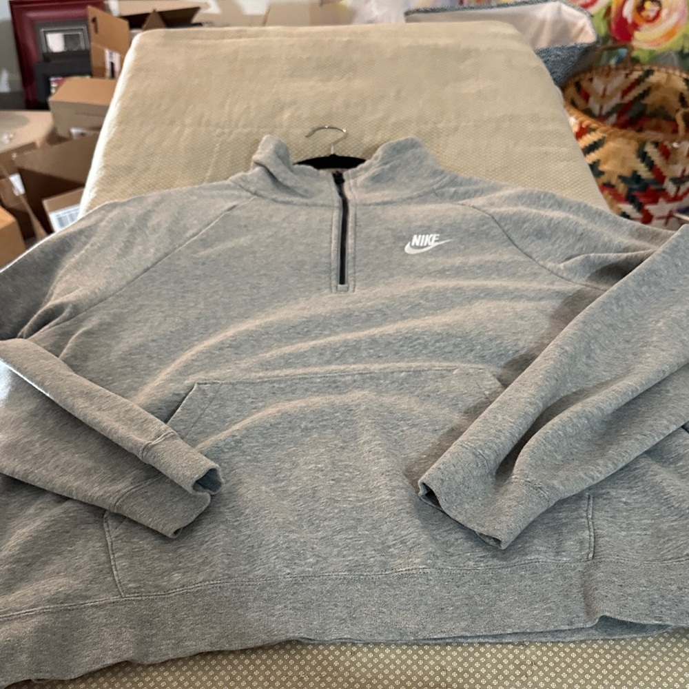 Nike Women’s Gray Heather Quarter-Zip Pullover Hoodie